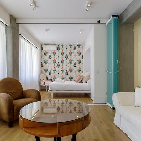 Six Apartments By Caleta Homes Malaga Exterior photo