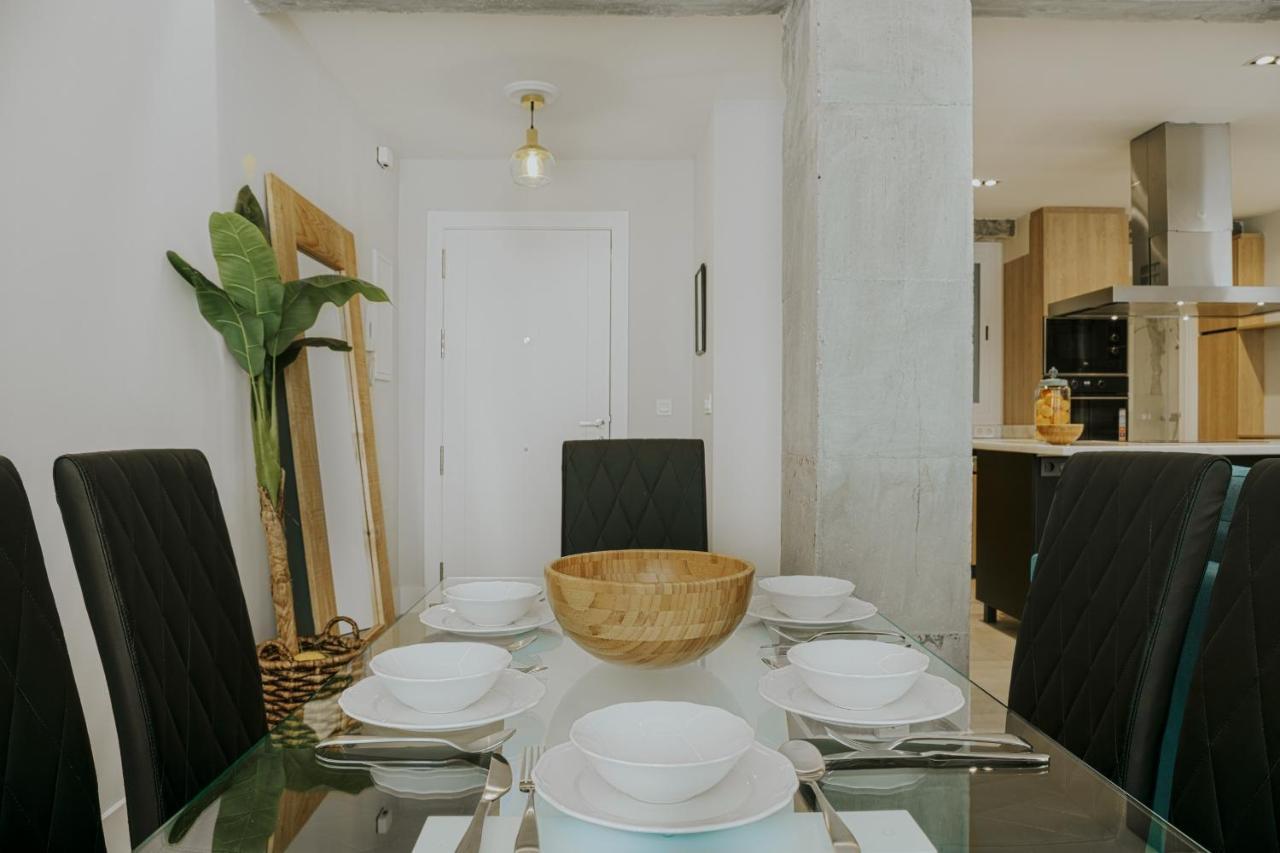 Six Apartments By Caleta Homes Malaga Exterior photo