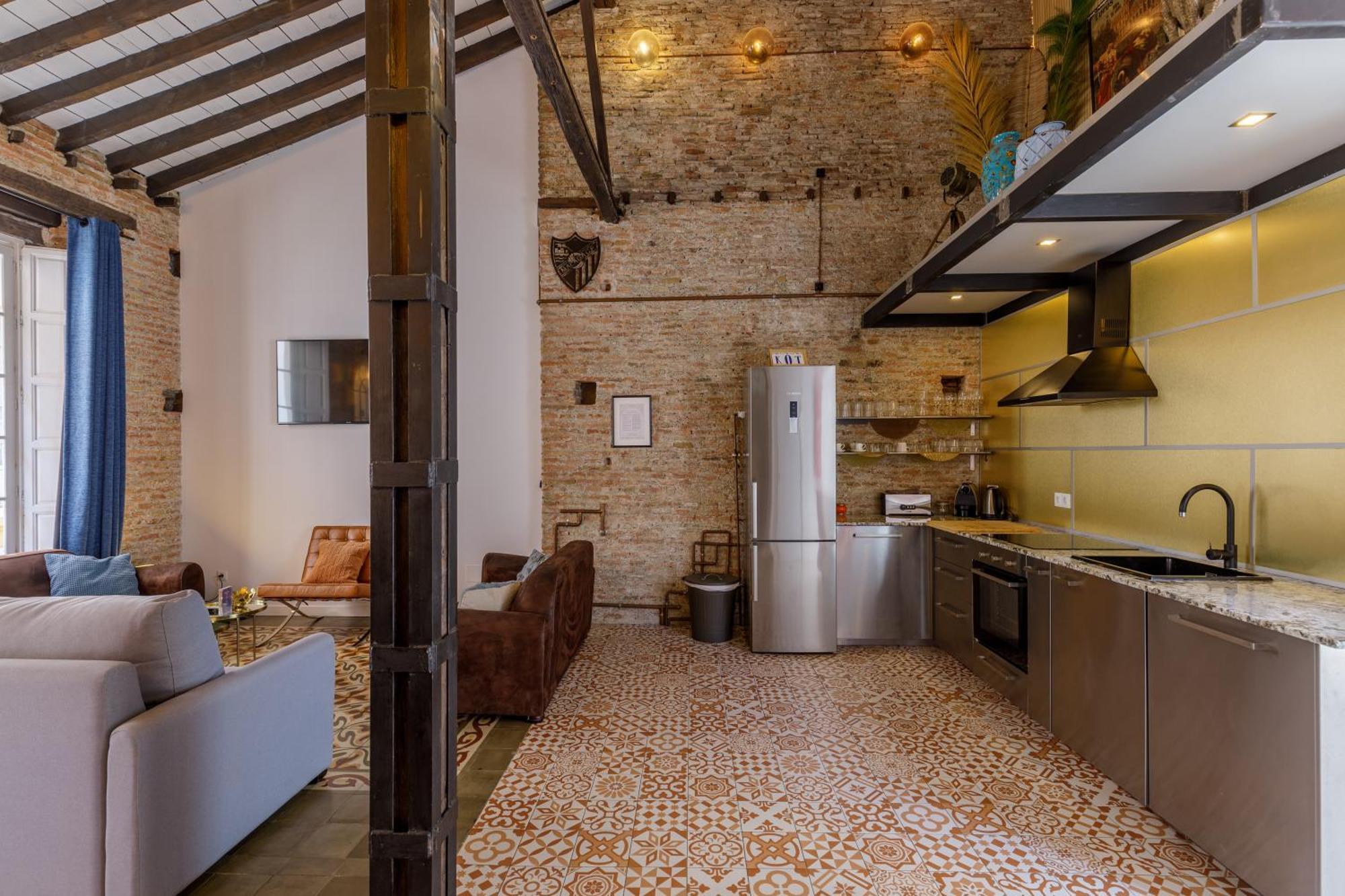 Six Apartments By Caleta Homes Malaga Exterior photo