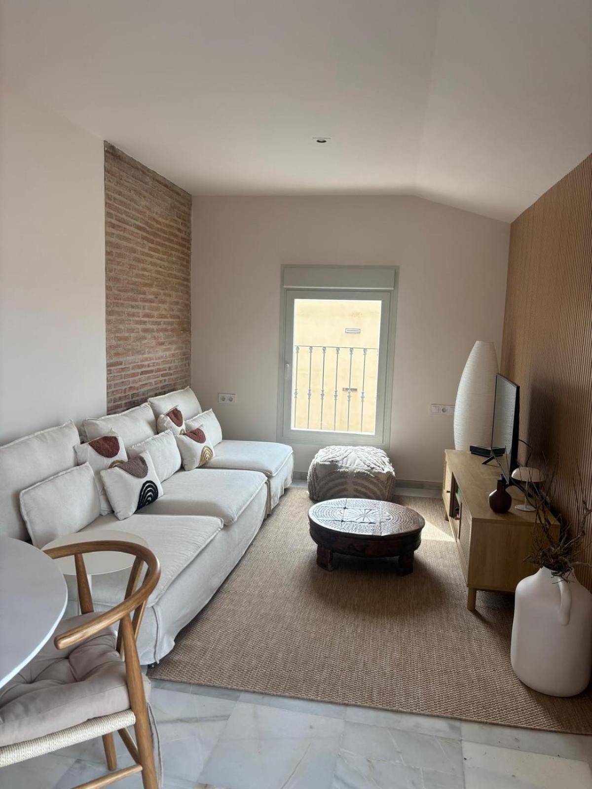Six Apartments By Caleta Homes Malaga Exterior photo